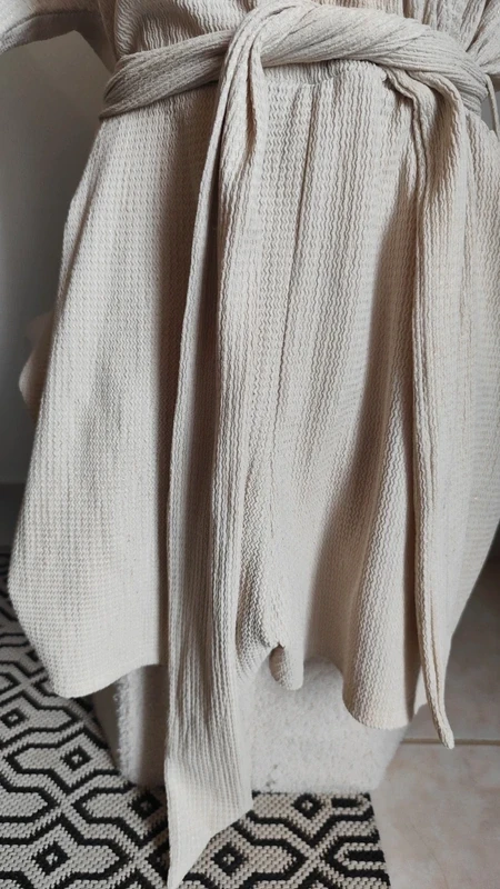 Beige vloeiende zomer jumpsuit met wijde pasvorm / relaxte lichte en luchtige T38/ – photo 3